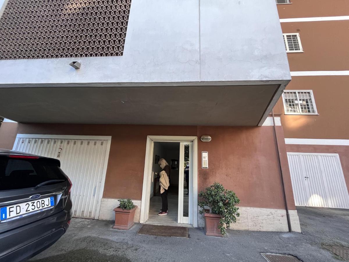 Monolocale A Mostacciano Apartment Rome Exterior photo