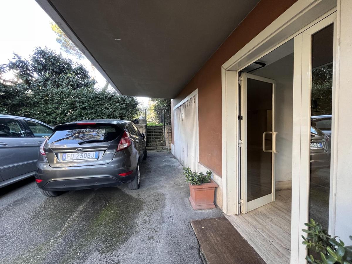 Monolocale A Mostacciano Apartment Rome Exterior photo